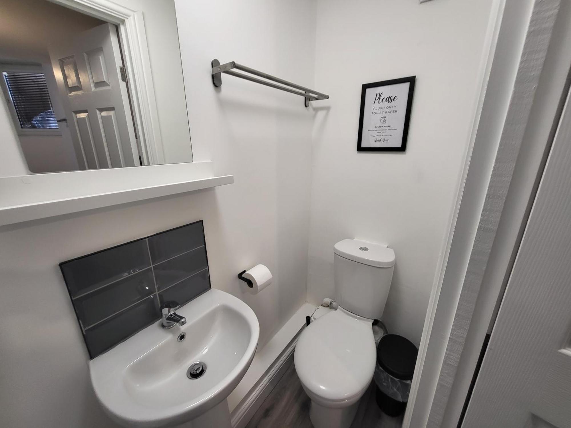 Comfortable Stay - Alfreton Nottingham Exterior photo